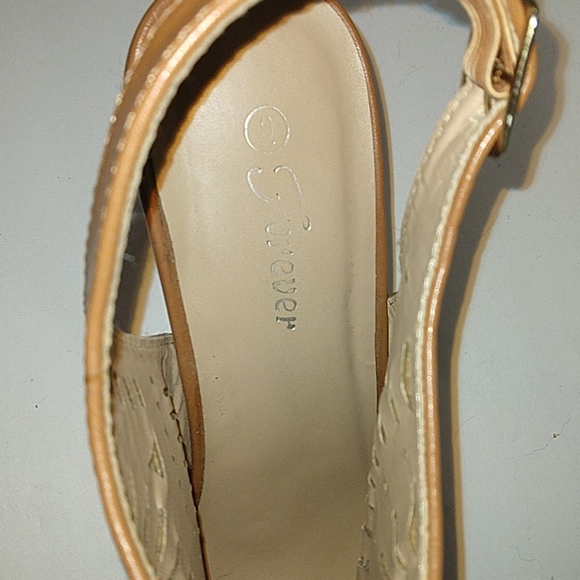 Forever Heels - Picture 7 of 7